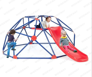 7 Advantages of Plastic Slides in Kindergartens